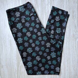 Paisley Paw Print Capri of Full Length Black Leggings